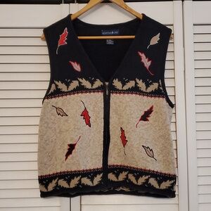 Mountain Lake Embroidered Fall Leaf Zip Up Sweater Vest, Size Medium